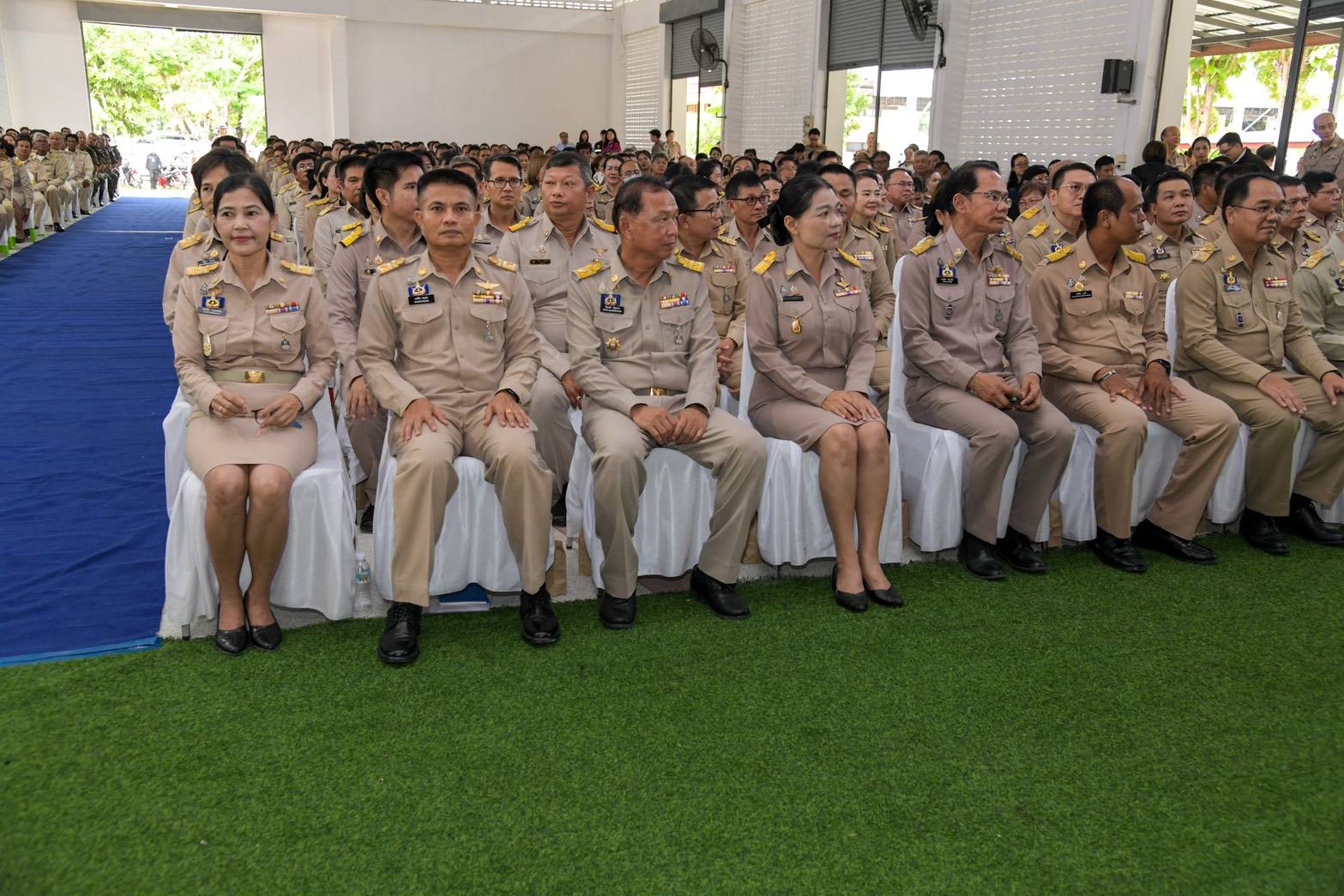 title - ส.ป.ก.ยโสธร ร่วมต้อนรับและรับมอบนโยบายและแนวทางการพัฒนาพื้นที่ตามนโยบายรัฐบาลและกระทรวงมหาดไทย จากรัฐมนตรีช่วยว่าการกระทรวงมหาดไทย (นายพลพีร์ สุวรรณฉวี)